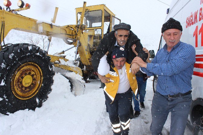 İl Özel İdaresi Ekipleri Hastayı Kurtarmak İçin Seferber Oldu