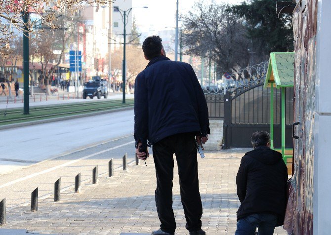 Gaziantep’te Emniyet Müdürlüğü Önünde Çatışma: 1 Terörist Etkisiz Hale Getirildi