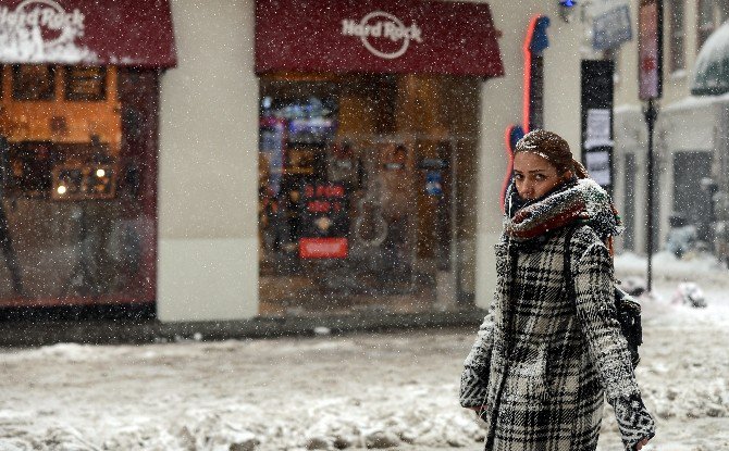 İstanbul’da Kar Yağışı