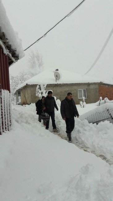 Diyaliz Hastasının İmdadına Belediye Ekipleri Yetişti