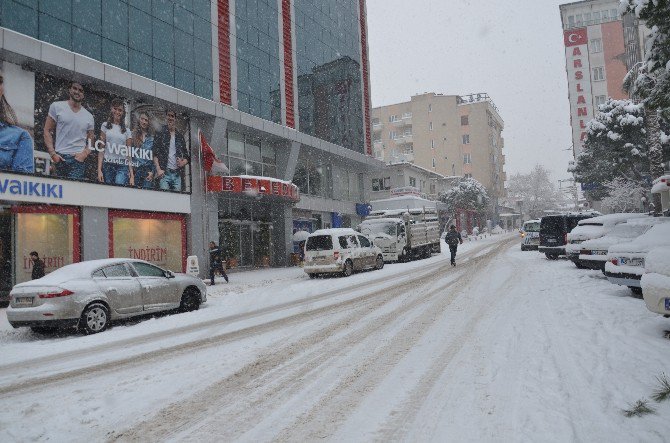 Manisa’da 6 İlçede Okullar Tatil Edildi