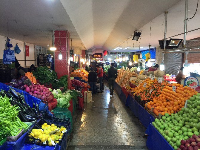 Sakarya’da Kar Pazar Fiyatlarını Vurdu