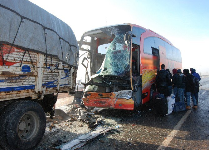 Şanlıurfa’da Zincirleme Kaza: 8 Yaralı