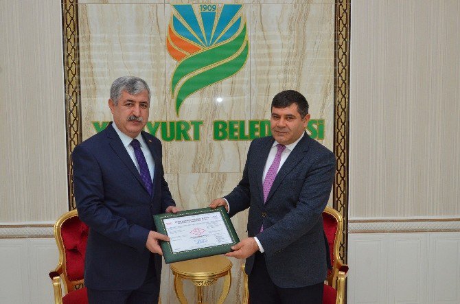 Yeşilyurt Belediyesine Tes Ts Iso 10002 Müşteri Memnuniyet Belgesi