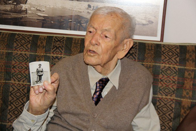 105 Yaşındaki Emekli İstasyon Şefi İsmet İnönü Ve Atatürk’ü Anlattı