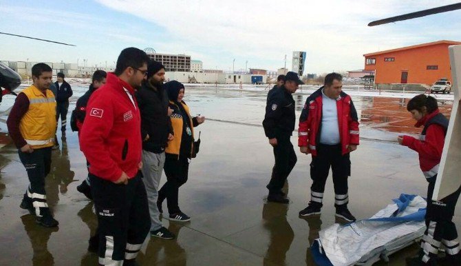 İzmir’de Yaralanan Polisler Afyonkarahisar’dan Ankara’ya Nakledildi