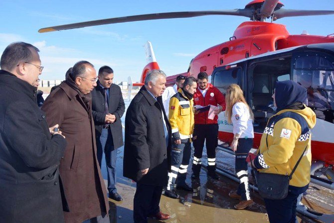 İzmir’de Yaralanan Polisler Afyonkarahisar’dan Ankara’ya Nakledildi