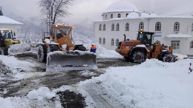 Ulaşımda Kar Engeli Aşılıyor