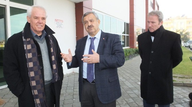 Burhaniye’ De Babayiğit Başkan Uysal’a Danışman Oldu