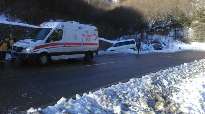 Zonguldak’ta İki Ayrı Trafik Kazası: 3 Yaralı