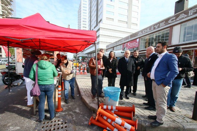 Kahraman Polis Memuru Dualarla Anıldı