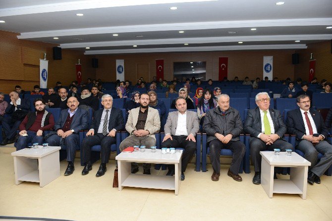 İstanbul Medeniyet Üniversitesi Öğretim Üyesi Yrd. Doç. Dr. İbrahim Halil Üçer;