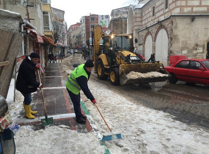 Kırklareli’nde Kar Temizleme Çalışmaları