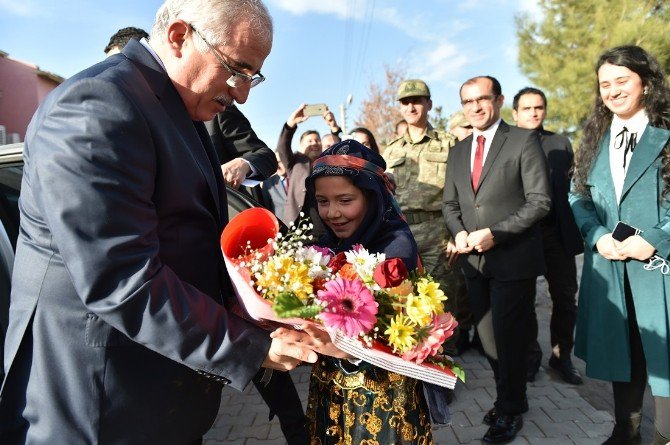 Harran Aile Destek Merkezi Törenle Hizmete Açıldı