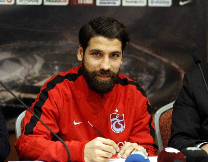 Olcay Şahan Trabzonspor’a İmzayı Attı