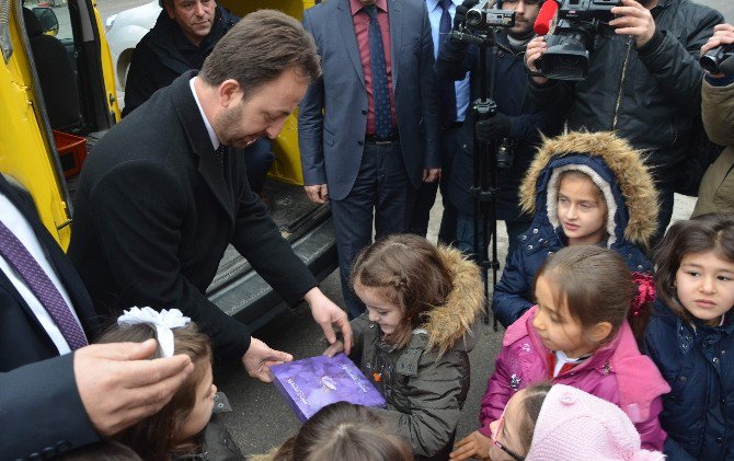 İlköğretim Öğrencilerinden El-bab’daki Askerlere Lokum Ve Mektup