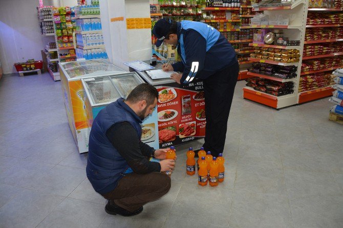 Kartepe Zabıtası Denetimlerini Sürdürüyor