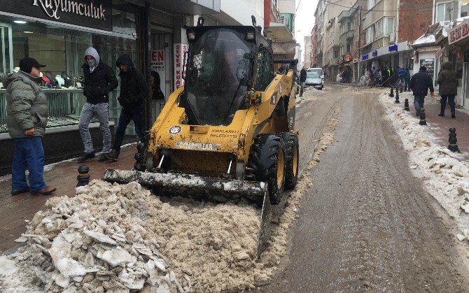 Kırklareli’nde Kar Temizleme Çalışmaları