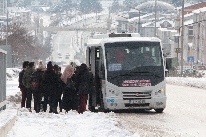 Bilecik’te Öğrencilerin Minibüs Çilesi