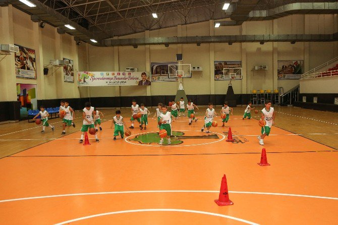 Her Yaş İçin Basketbol Şehitkamil’de