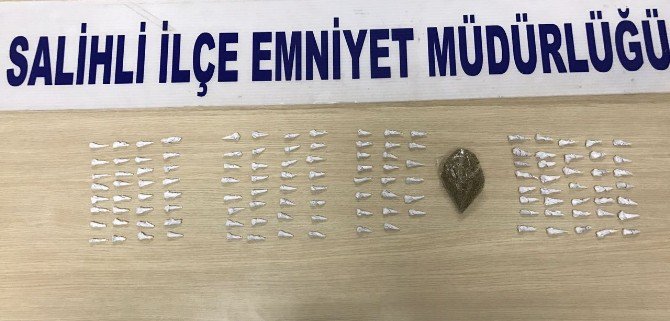 Salihli’de Uyuşturucu Satıcılarına Operasyon: 3 Tutuklama