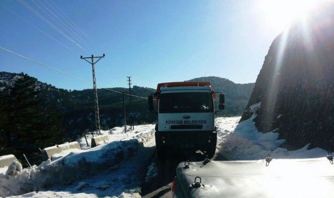 Yüreğir Belediyesi’nden Aladağ’a Yardım