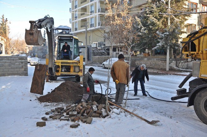 Gölbaşı İlçesinde Meydana Gelen Su Arızası Giderildi