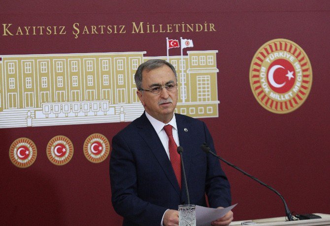 Ak Partili Vekil Petek: "Chp Zihniyeti Yeni Anayasa Sürecini Şiddet Ve Provokasyonlarla Engellemek İstemektedir"