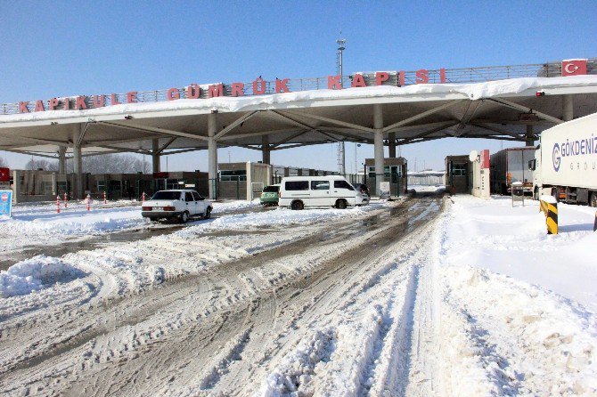 Kapıkule’de ‘Kar’ Kuyruğu