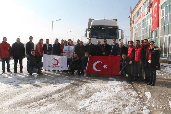 Elazığ’dan Halep’e 2 Tır Yardım