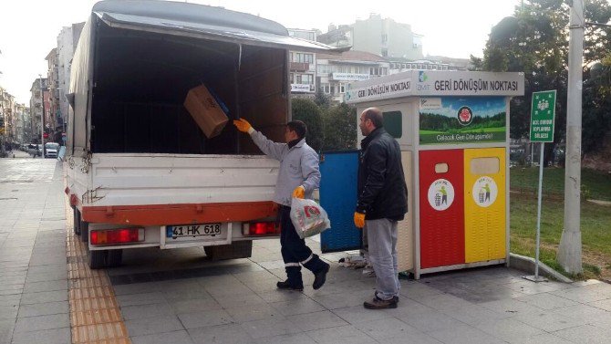 İzmit Belediyesi 88 Bin Ağacı Kesilmekten Kurtardı