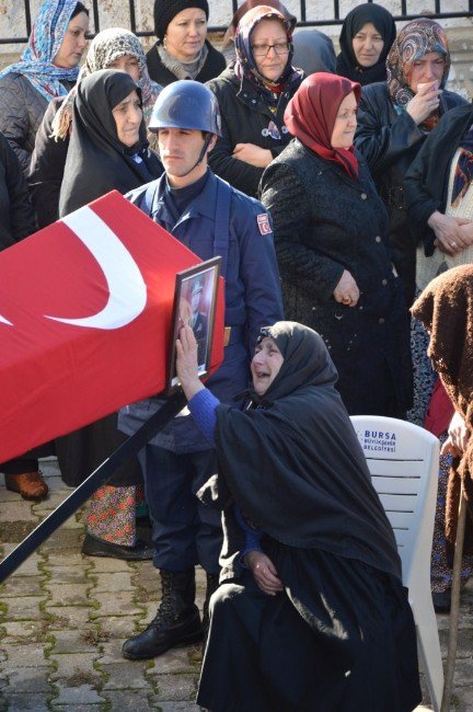 Eski Cumhurbaşkanlığı Muhafız Alayı Komutanı Burakan Askeri Törenle Uğurlandı