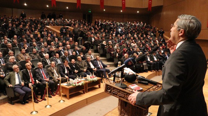 Kahramanmaraş’ta “Yeni Türkiye Vizyonu Ve Cumhurbaşkanlığı Sistemi” Konferansı