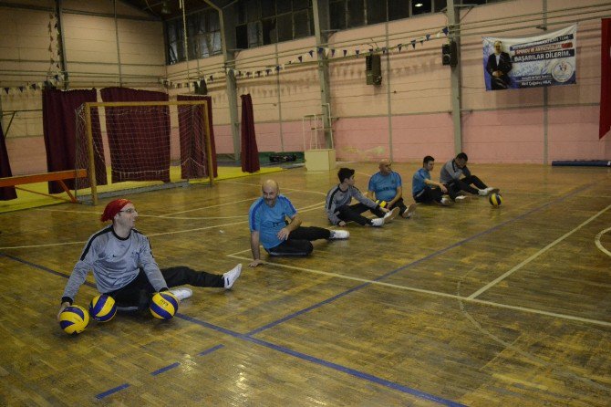 Oturarak Voleybol Ligi’nin İkinci Etabı Alaplı’da Yapılacak