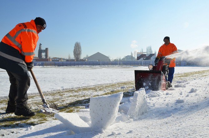 Bozüyük’te Kar Spora Engel Değil