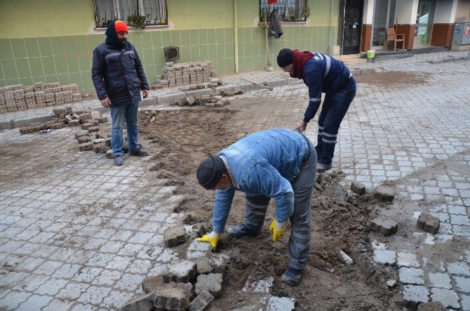 Belediye Ekipleri Düzenleme Çalışmalarına Başladı