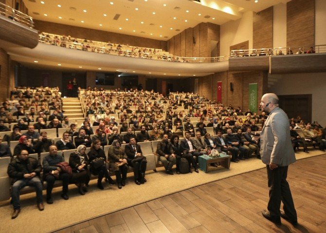 Talha Uğurluel Selamlık Sohbetlerde Yavuz Sultan Selim’i Anlattı