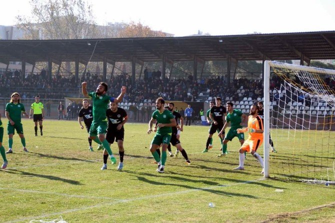 Alaşehir Belediyespor’un Zorlu Mesaisi