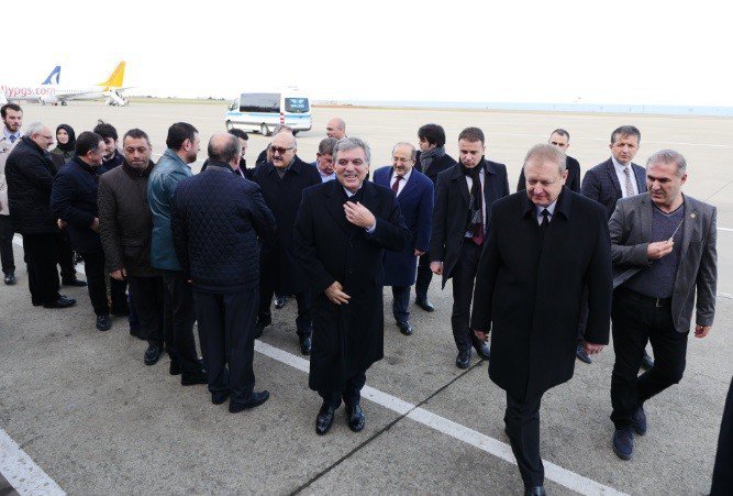 Eski Cumhurbaşkanı Abdullah Gül Taziye İçin Trabzon’da