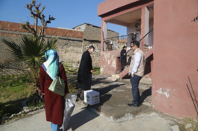 İhh Şırnak Şubesinden Battaniye Ve Gıda Yardımı