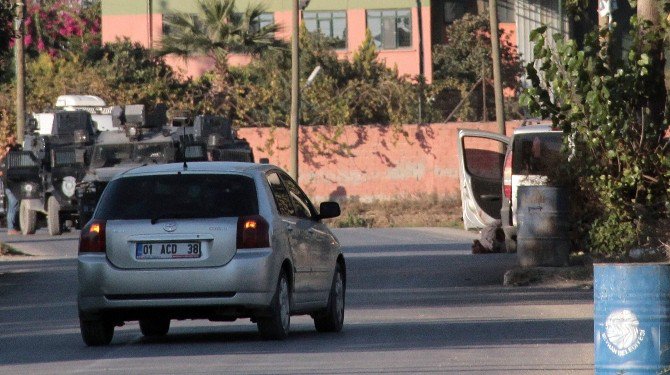 Kahraman Polis, Ölüme Meydan Okuyarak Bombalı Saldırıyı Çözdü