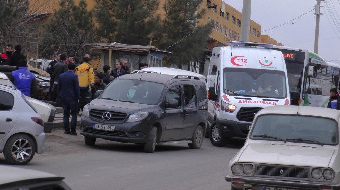 Sanayi Esnafının Park Kavgasında Kan Aktı