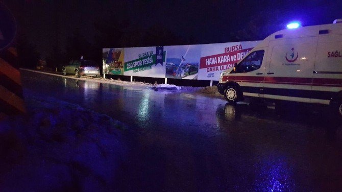 (Düzeltme) Kanser Hastası Yaşlı Kadın Otomobilin Altında Can Verdi