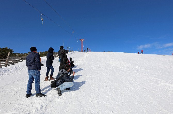 Gençler Zigana’da Hem Fotoğraf Çalıştı Hem Kaydı