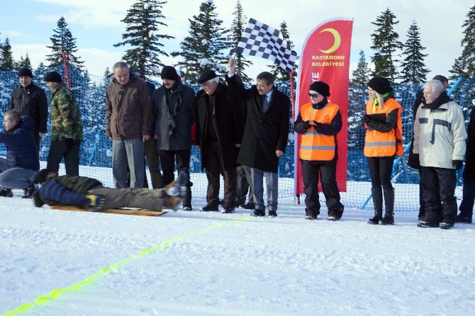 Kastamonu’da Ilgaz 2. Geleneksel Hızlı Kızak Yarışları