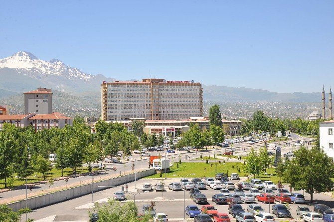 Erü Tıp Fakültesi Hastaneleri’nden Yeşil Kartlılara Müjde!