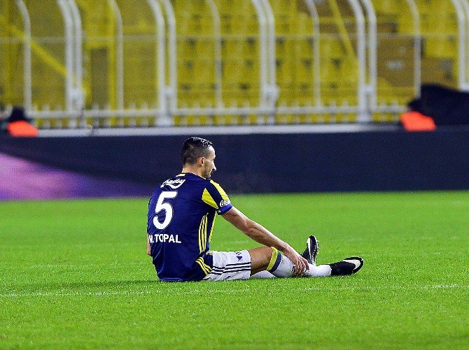 Mehmet Topal’da Yırtık Tespit Edildi