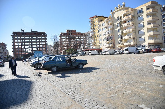 Alanya Mahmutlar Mahallesine Yeni Oturma Bankları