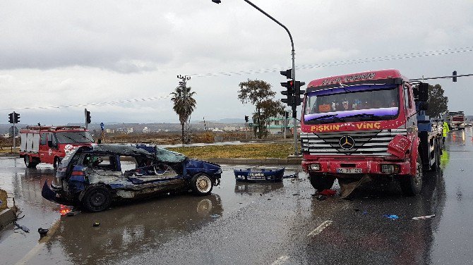 Manavgat’ta Trafik Kazası: 3 Yaralı