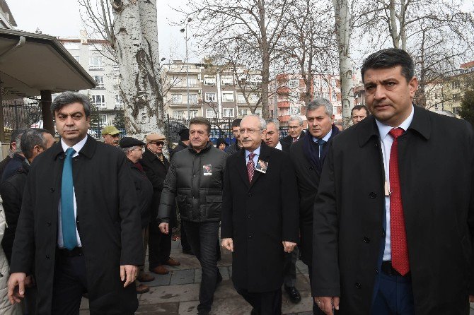 Prof. Dr. Gürhan Fişek Son Yolculuğuna Uğurlandı